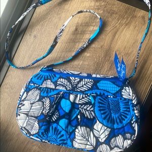 Vera Bradley crossbody purse